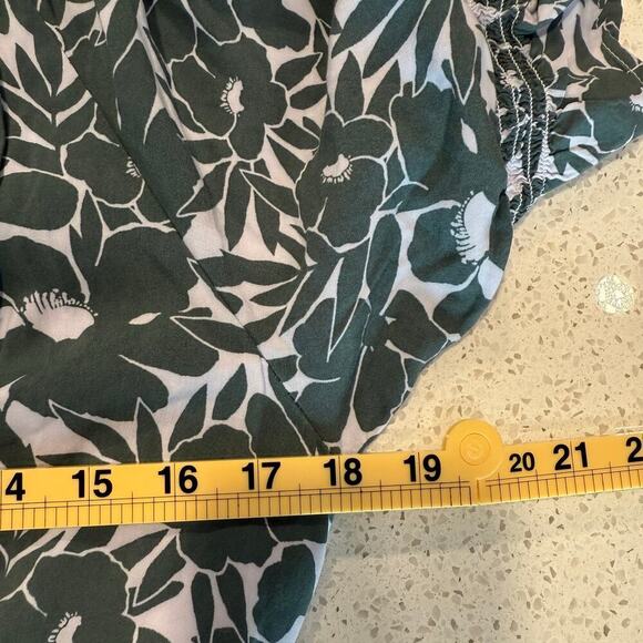GAP Floral Midi Dress XS Puff Half Sleeve Cinched Waist  Cottagecore Lighweight - Picture 9 of 10